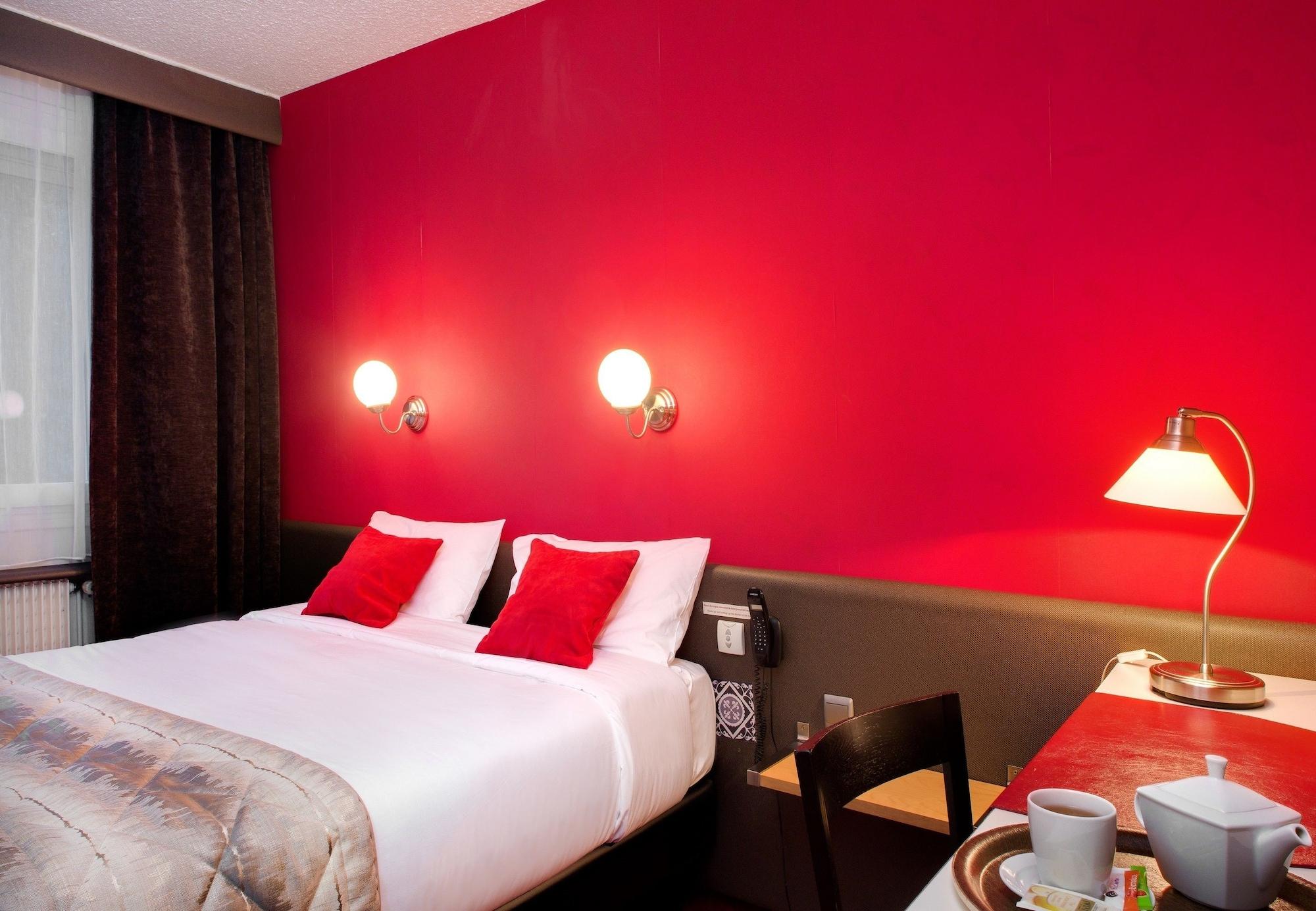Logis Hotel Du Midi - Saint Etienne Sud מראה חיצוני תמונה