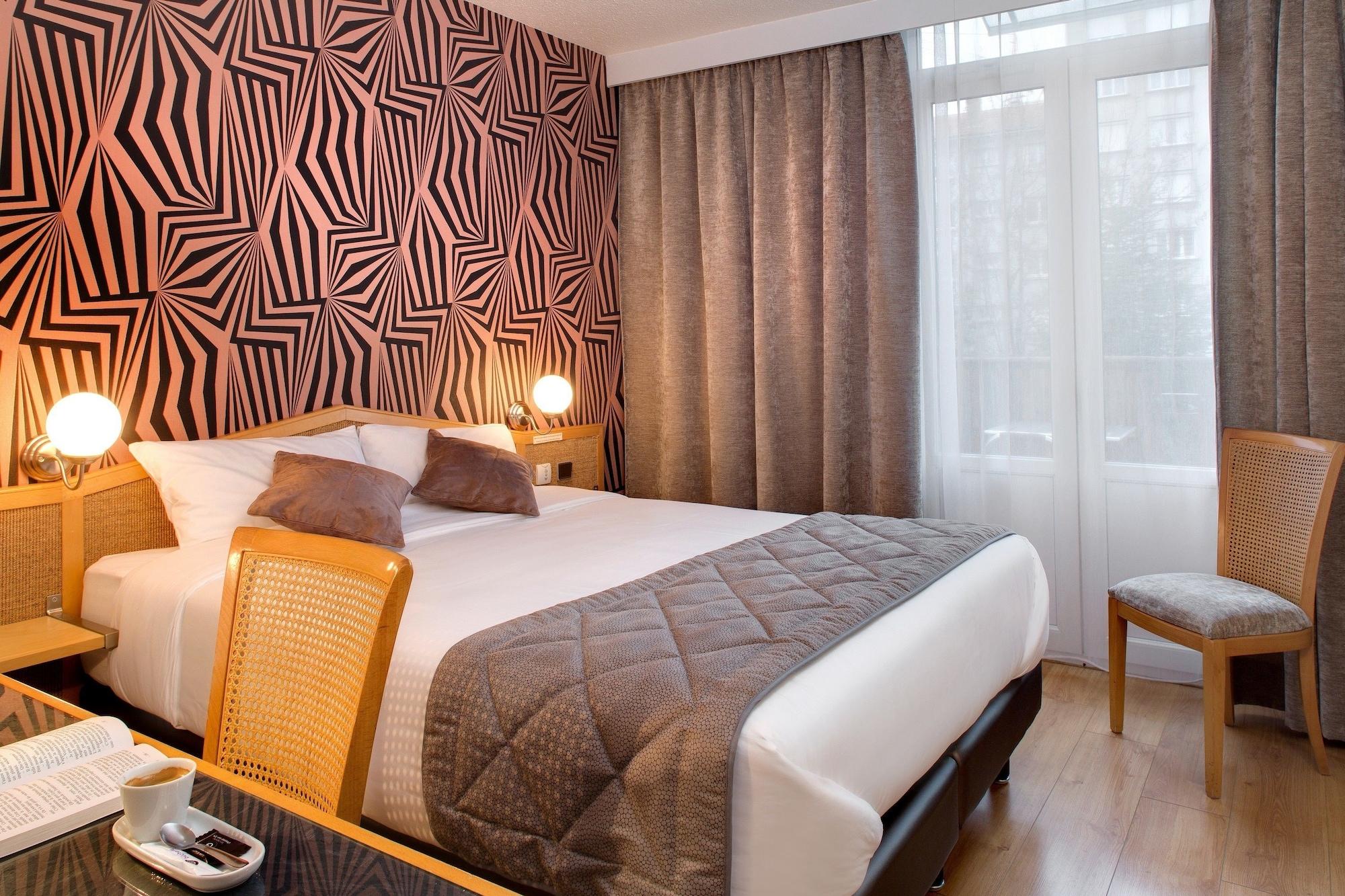Logis Hotel Du Midi - Saint Etienne Sud מראה חיצוני תמונה