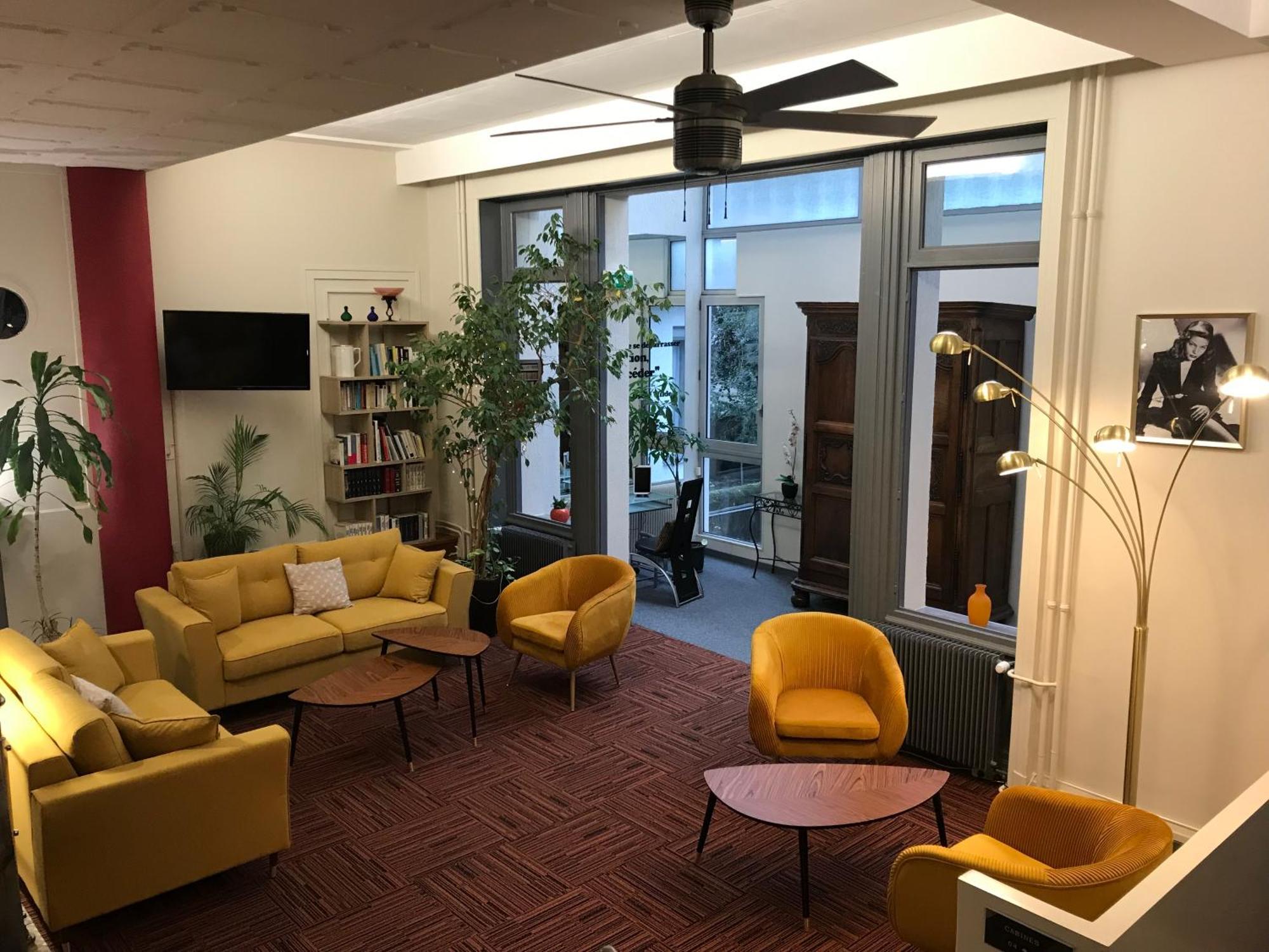 Logis Hotel Du Midi - Saint Etienne Sud מראה חיצוני תמונה