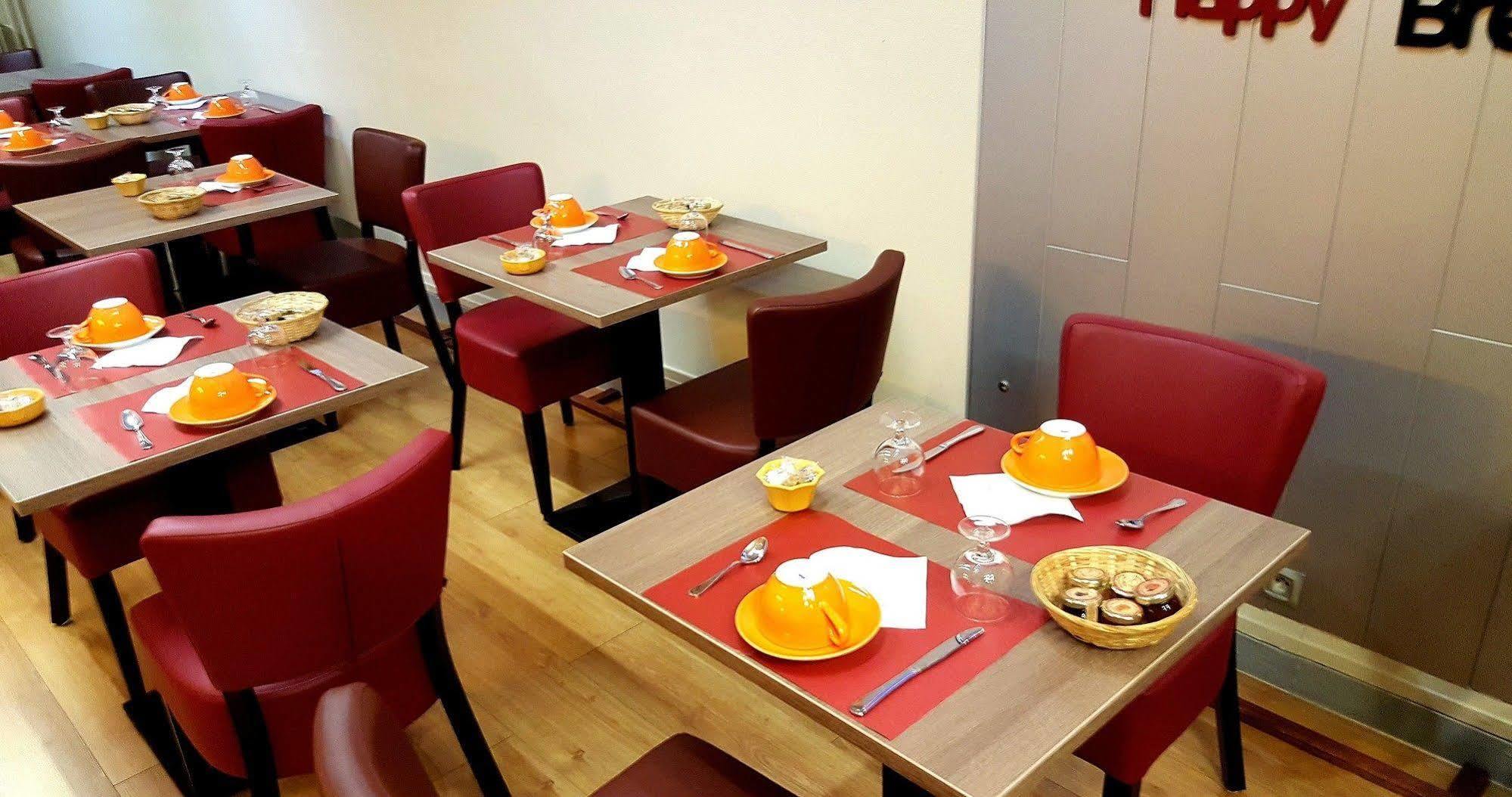 Logis Hotel Du Midi - Saint Etienne Sud מראה חיצוני תמונה